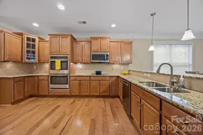 10817 Bere Island Drive, Charlotte, NC 28278 - Photo 6