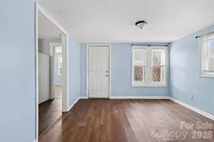 603 1st St SW, Hickory, NC 28602 - Photo 6