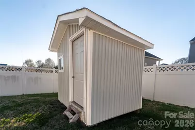 4320 Staffordshire Lane, Charlotte, NC 28213 - Photo 10