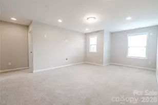 4320 Staffordshire Ln, Charlotte, NC 28213 - Photo 12