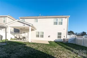 4320 Staffordshire Ln, Charlotte, NC 28213 - Photo 8