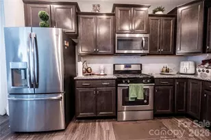 4320 Staffordshire Ln, Charlotte, NC 28213 - Photo 22