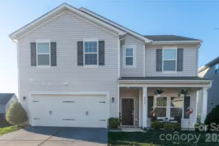 4320 Staffordshire Ln, Charlotte, NC 28213 - Photo 2