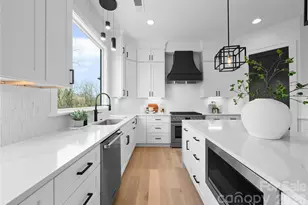 2013 South St, Charlotte, NC 28208 - Photo 32