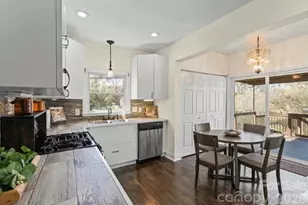 305 Linestowe Dr, Belmont, NC 28012 - Photo 8