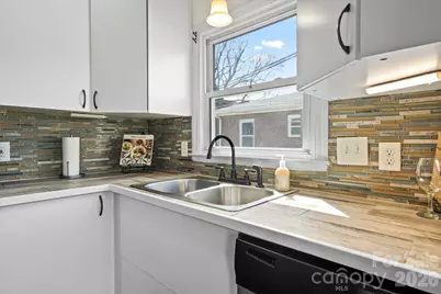 305 Linestowe Drive, Belmont, NC 28012 - Photo 10