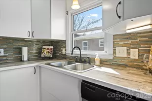 305 Linestowe Dr, Belmont, NC 28012 - Photo 10