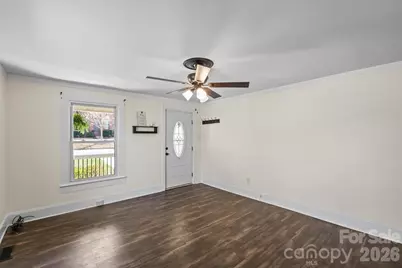 305 Linestowe Drive, Belmont, NC 28012 - Photo 4