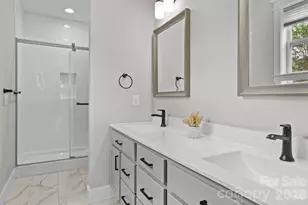 1112 Blueview Dr, Black Mountain, NC 28711 - Photo 16