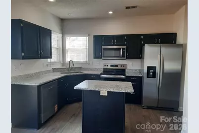 5305 Chinemist Court, Charlotte, NC 28269 - Photo 8