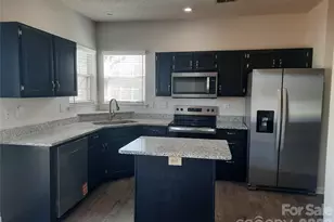 5305 Chinemist Ct, Charlotte, NC 28269 - Photo 8