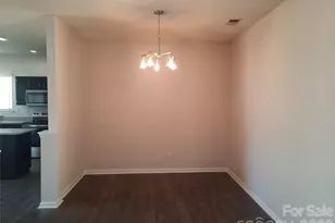 5305 Chinemist Ct, Charlotte, NC 28269 - Photo 6