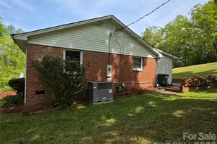 110 Crestwood Dr, Chester, SC 29706 - Photo 4