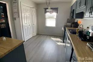 2705 N Center St, Hickory, NC 28601 - Photo 6