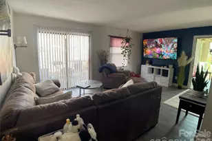 2705 N Center St, Hickory, NC 28601 - Photo 6