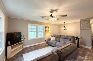 2825 Wendell St, Lenoir, NC 28645 - Photo 16