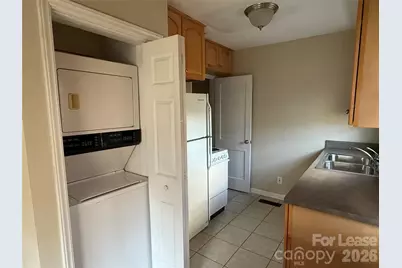 524 Wakefield Drive, Charlotte, NC 28209 - Photo 6