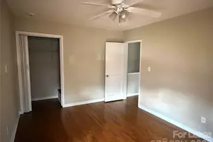 524 Wakefield Dr, Charlotte, NC 28209 - Photo 10