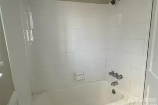 524 Wakefield Dr, Charlotte, NC 28209 - Photo 12