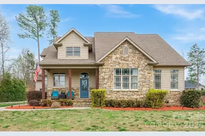 140 Pine Bluff Drive, Mooresville, NC 28117 - Photo 2