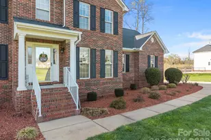 432 Cameron Dr, Salisbury, NC 28147 - Photo 2