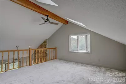 204 Fleetwood Plaza, Hendersonville, NC 28739 - Photo 14