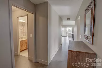 204 Fleetwood Plaza, Hendersonville, NC 28739 - Photo 16