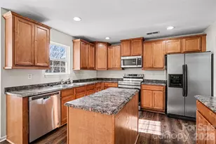 4423 Austin Dekota Dr, Charlotte, NC 28269 - Photo 16