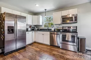 109 Julia St, Mount Holly, NC 28120 - Photo 4