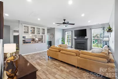 125 N Wendover Trace, Mooresville, NC 28117 - Photo 6