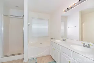 13610 Red Wine Ct, Charlotte, NC 28273 - Photo 14