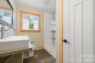 406 Coulwood Dr, Charlotte, NC 28214 - Photo 28