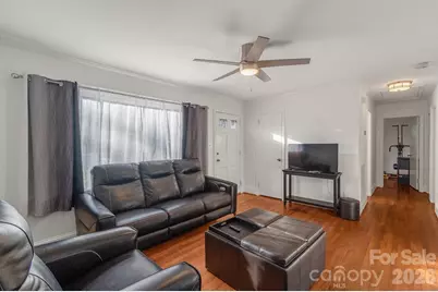 2400 Markham Court, Charlotte, NC 28205 - Photo 10