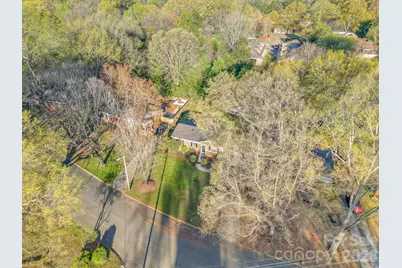 2400 Markham Court, Charlotte, NC 28205 - Photo 22