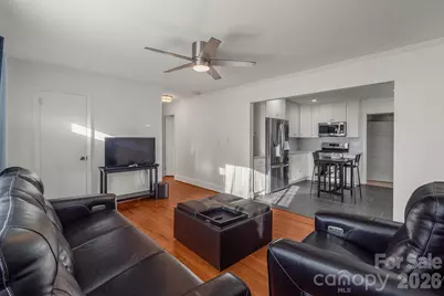 2400 Markham Court, Charlotte, NC 28205 - Photo 4
