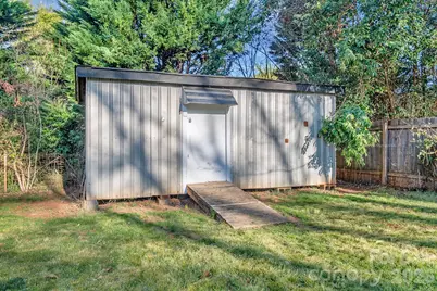 2400 Markham Court, Charlotte, NC 28205 - Photo 20