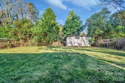 2400 Markham Court, Charlotte, NC 28205 - Photo 18
