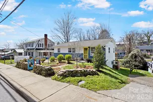 25 Ridgelawn Rd, Asheville, NC 28806 - Photo 4