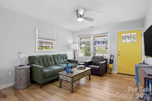 25 Ridgelawn Rd, Asheville, NC 28806 - Photo 8