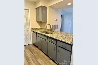 11028 Harrowfield Road, Charlotte, NC 28226 - Photo 4