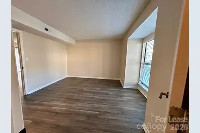 11028 Harrowfield Road, Charlotte, NC 28226 - Photo 10