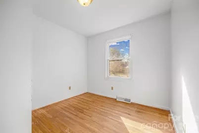 5322 Larewood Drive, Charlotte, NC 28215 - Photo 10