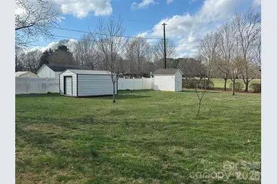 357 Pruitt Houser Street, Lincolnton, NC 28092 - Photo 4