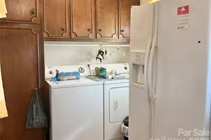 357 Pruitt Houser St, Lincolnton, NC 28092 - Photo 18