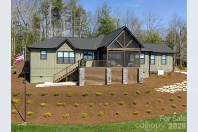 636 Crystal Heights Drive, Hendersonville, NC 28739 - Photo 4