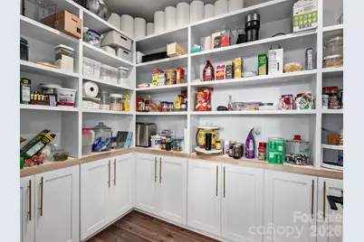 636 Crystal Heights Drive, Hendersonville, NC 28739 - Photo 14