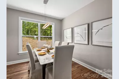 636 Crystal Heights Drive, Hendersonville, NC 28739 - Photo 10