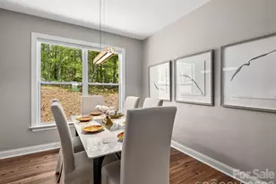 636 Crystal Heights Dr, Hendersonville, NC 28739 - Photo 10