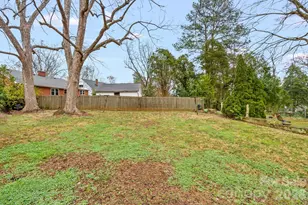 218 Queen Anne Rd, Salisbury, NC 28144 - Photo 34