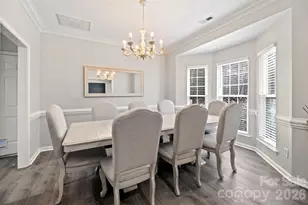 13702 Chambray Ln, Charlotte, NC 28278 - Photo 2